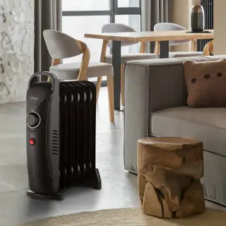ARDES 4R07M2 Mini olajradiátor 7 tagos 800W fekete